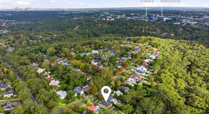 98 Kooloona Crescent, West Pymble NSW 2073
