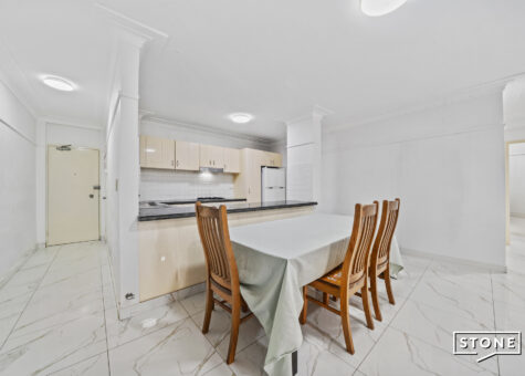 10/478 Church Street