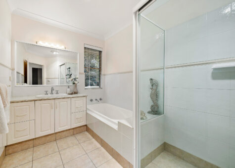 6 Birramal Drive