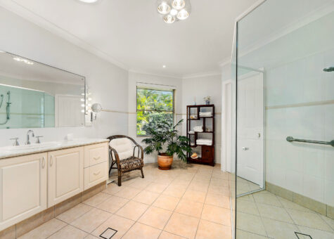 6 Birramal Drive
