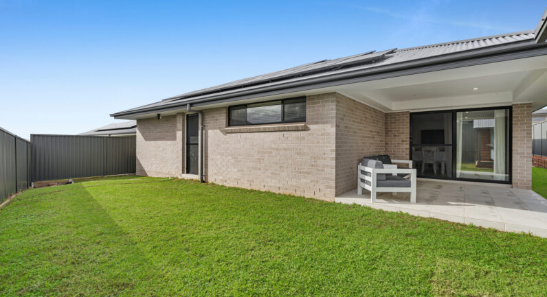 3 Bangalay Road, Tahmoor NSW 2573