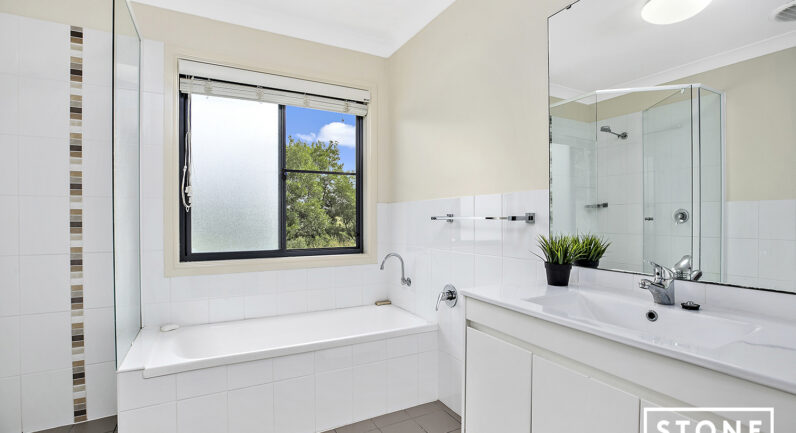 10 Berkeley Drive, Bonville NSW 2450