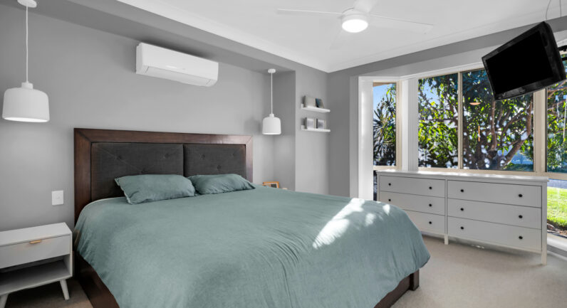 37 Withnell Crescent, St Helens Park NSW 2560