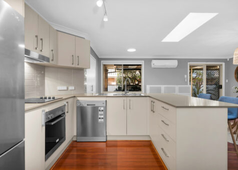 37 Withnell Crescent