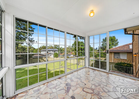 10 Burton Avenue