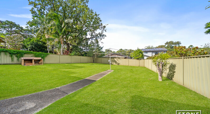 10 Burton Avenue, Northmead NSW 2152