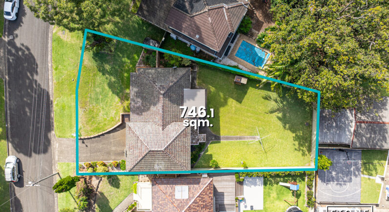 10 Burton Avenue, Northmead NSW 2152