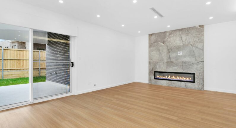 24 Guineas Street, Menangle Park NSW 2563