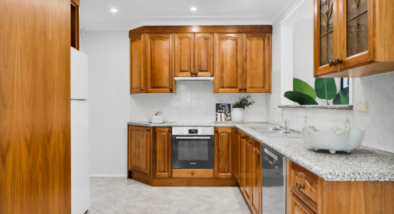 14 Brisbane Road, Campbelltown NSW 2560