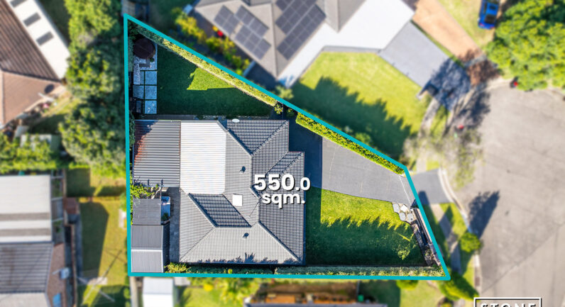 9 Whittier Street, Quakers Hill NSW 2763