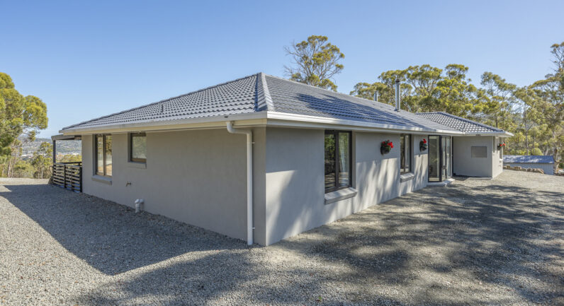 78 Albion Heights Drive, Kingston TAS 7050