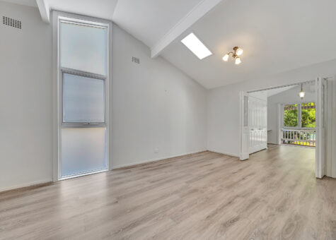 4 Bambara Crescent