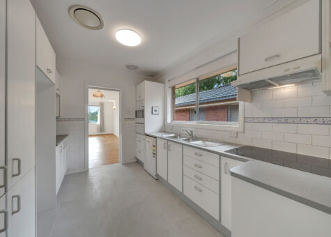 4 Lynwood Close