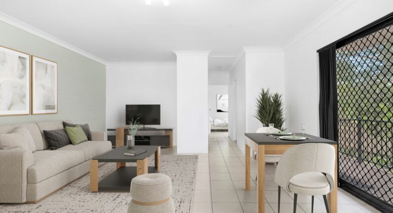 4/32 Old Hume Highway, Camden NSW 2570