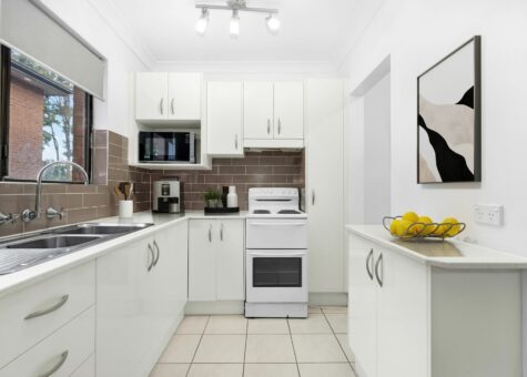 4/32 Old Hume Highway