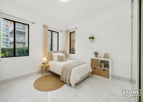 10/478 Church Street