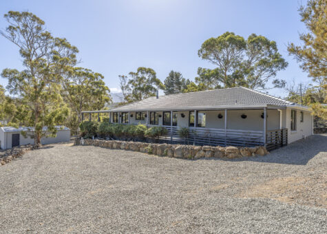 78 Albion Heights Drive