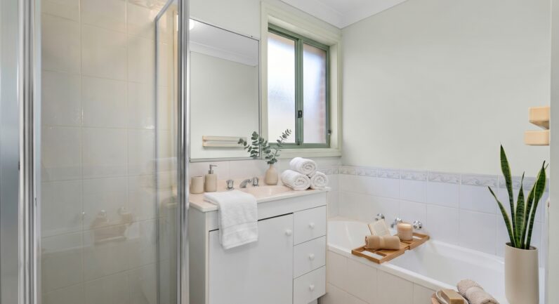 16 Bettong Place, St Helens Park NSW 2560