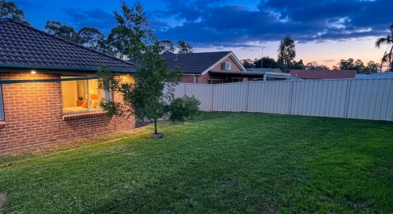 16 Bettong Place, St Helens Park NSW 2560