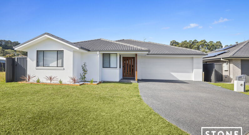 33 Lophostemon Drive, North Boambee Valley NSW 2450