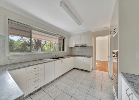 33 Karingal Avenue