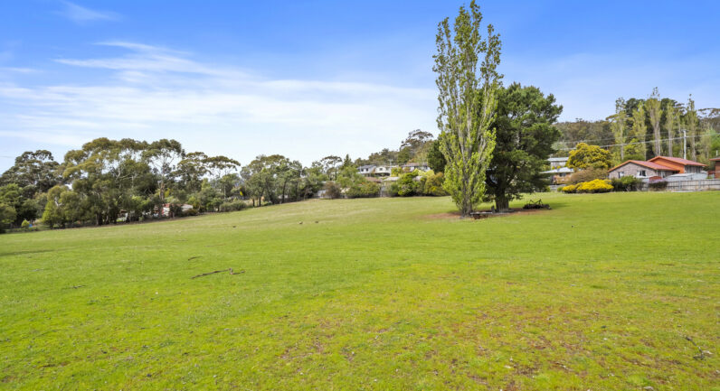 192 Abbotsfield Road, Claremont TAS 7011