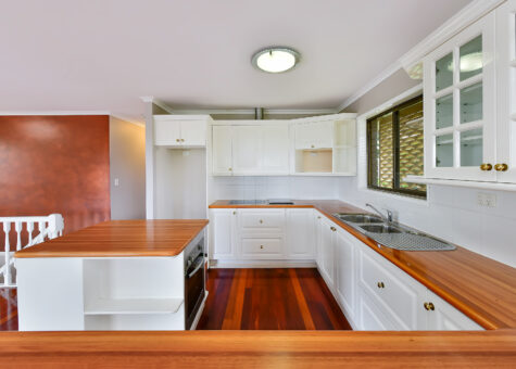 2 Valence Court