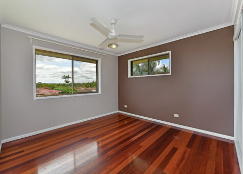2 Valence Court