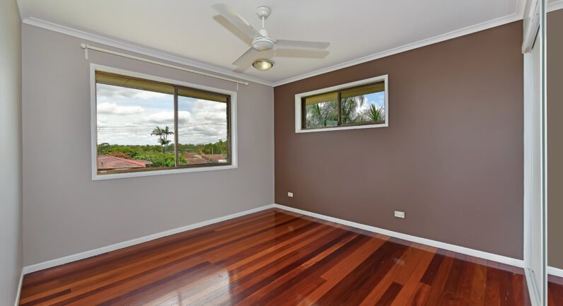 2 Valence Court, Petrie QLD 4502