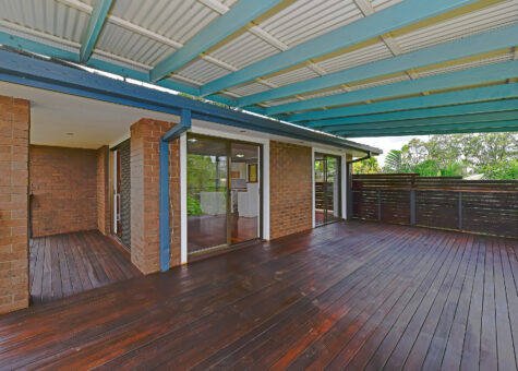 2 Valence Court