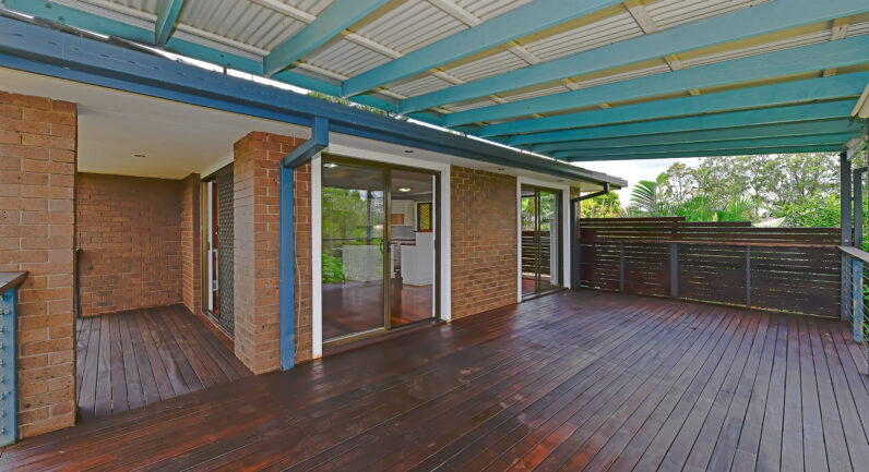 2 Valence Court, Petrie QLD 4502