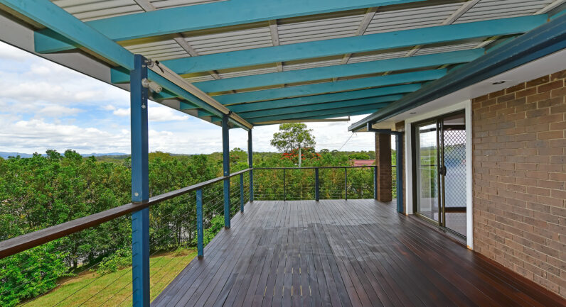 2 Valence Court, Petrie QLD 4502