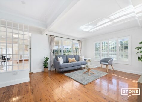 25 Lasburn Crescent