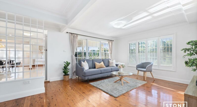 25 Lasburn Crescent, Carlingford NSW 2118