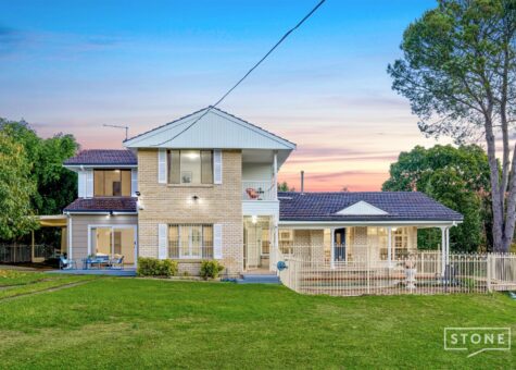 25 Lasburn Crescent