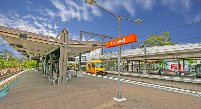 71 Avondale Way, Eastwood NSW 2122