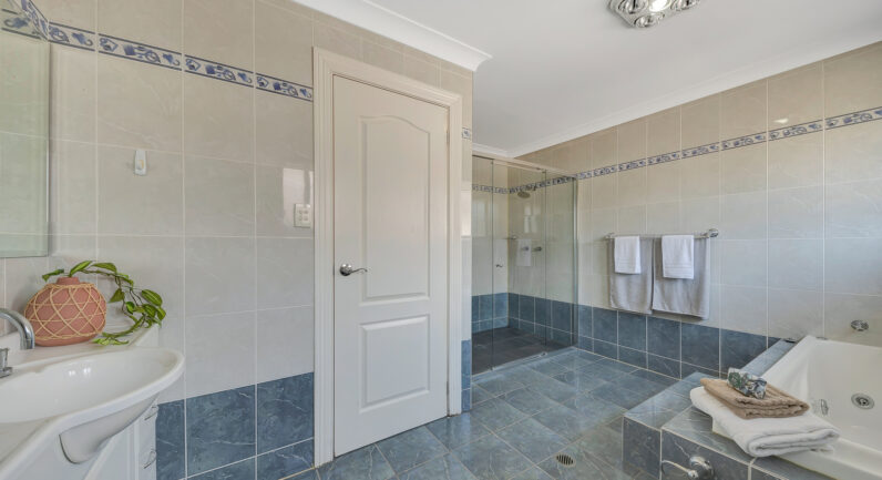 56 Peartree Court, West Pennant Hills NSW 2125