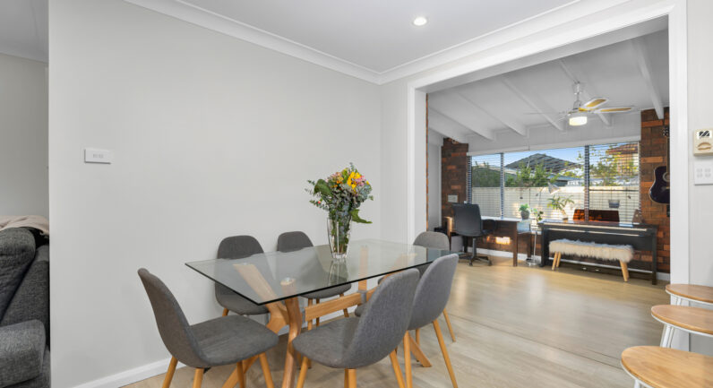 14 Kestrel Place, Ingleburn NSW 2565