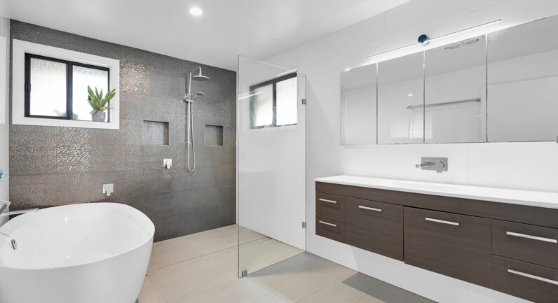14 Kestrel Place, Ingleburn NSW 2565