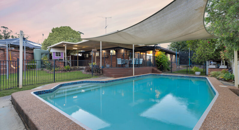 14 Kestrel Place, Ingleburn NSW 2565