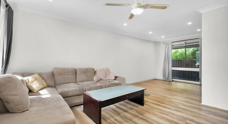 32 Clifford Crescent, Ingleburn NSW 2565