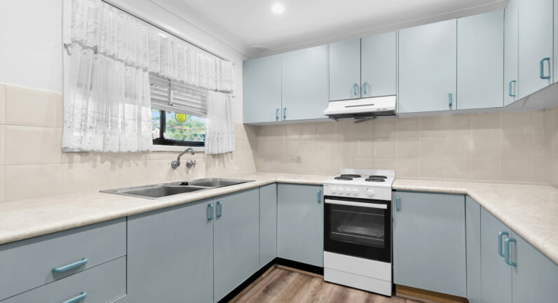 32 Clifford Crescent, Ingleburn NSW 2565