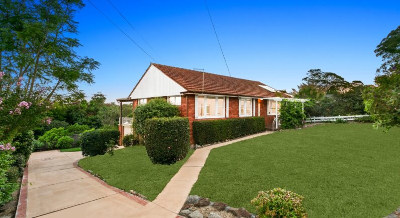 147 Murray Farm Road, Beecroft NSW 2119