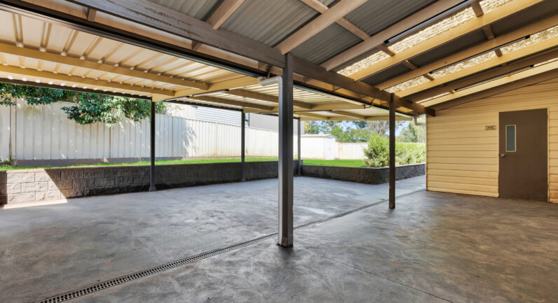 10 Prospero Close, Rosemeadow NSW 2560