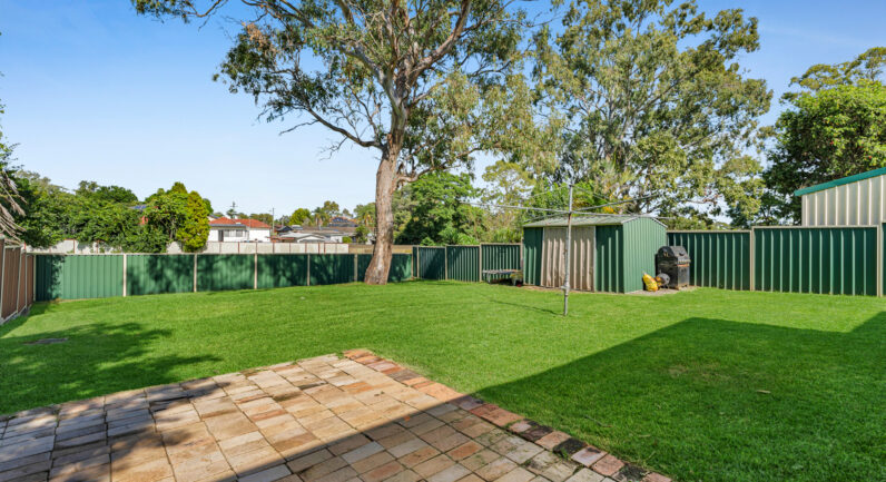 71 Brudenell Avenue, Leumeah NSW 2560
