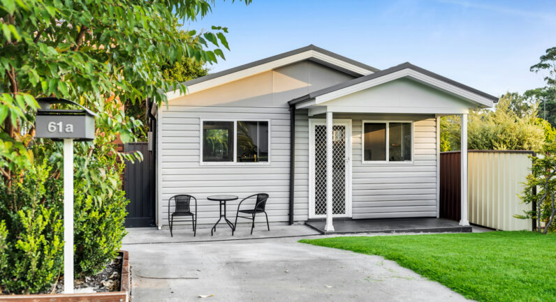 61 Hoddle Avenue, Bradbury NSW 2560