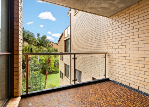 16/58-64 Pacific Drive