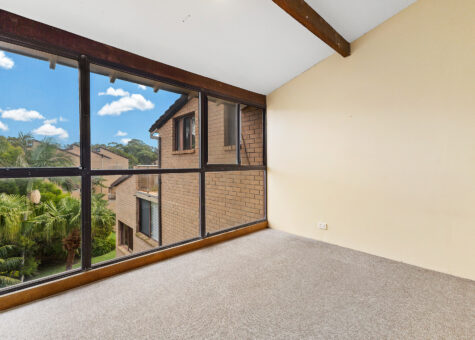16/58-64 Pacific Drive