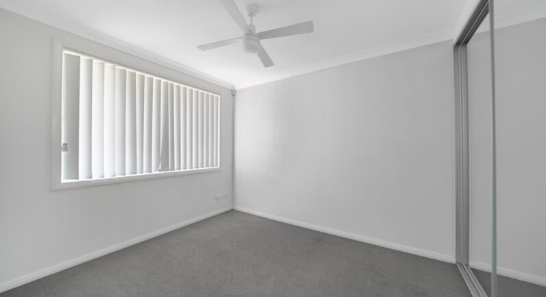 19/221A Waterworth Drive, Mount Annan NSW 2567