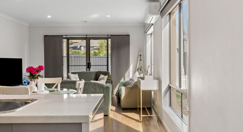 21 Kevlar Close, Canadian VIC 3350